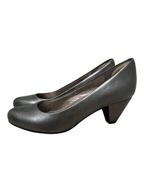 Easy Spirit Metallic Silver Mid-Block Heel Pump